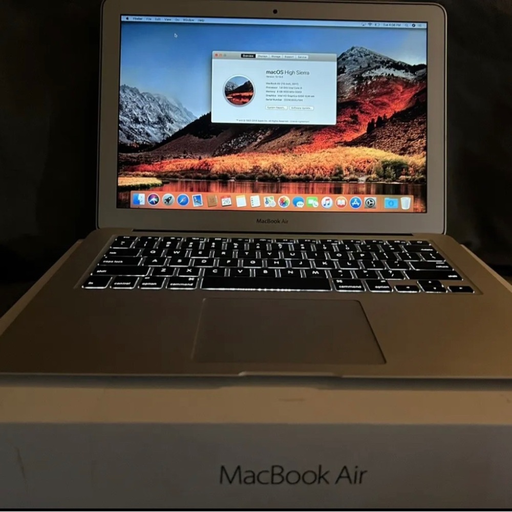 ‼️S🅾️LD‼️Barely Used, Like New MacBook Air